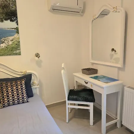 Πανσιόν Karidia 3*