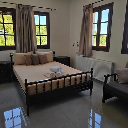 Karidia Guest house *