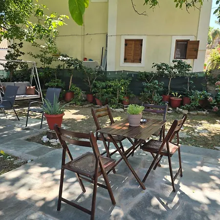 Karidia Guest house *